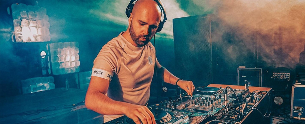 Pedro Carrilho e Mixtec lançam música na editora de Fedde Le Grand