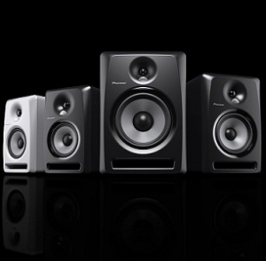 Pioneer apresenta novos modelos de colunas S-DJ X-Series