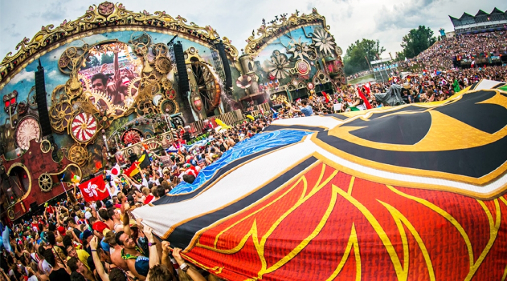 Tomorrowland: Portugueses embarcam no sonho eletrónico rumo à Bélgica
