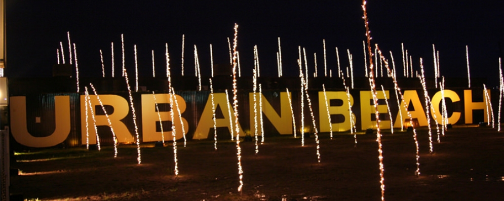 Vídeo mostra seguranças da discoteca Urban Beach a espancar jovens. Administração reage ao sucedido