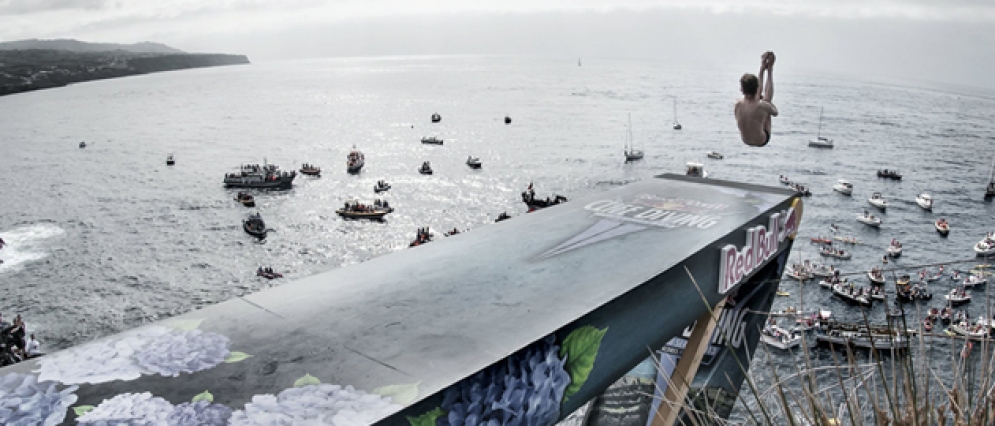 Red Bull Cliff Diving regressa este ano aos Açores (c/ infografia)